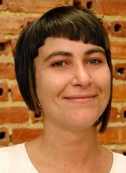 asymetryczne fryzury krótkie uczesanie damskie zdjęcie numer 5A